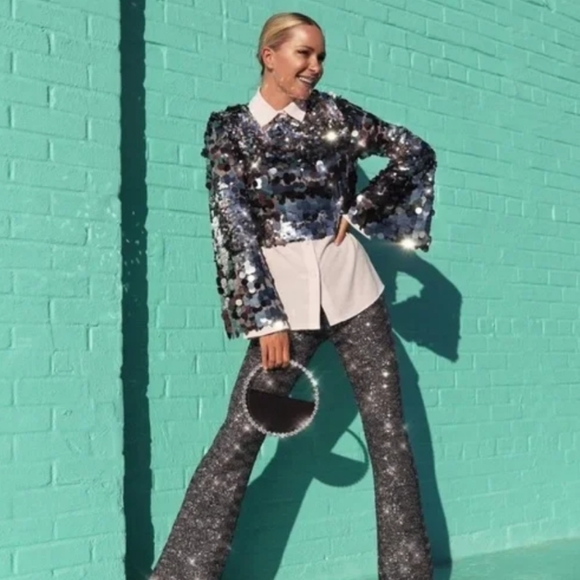 ZARA SEQUIN CROPPED TOP. Bloggers favorite - Picture 6 of 15